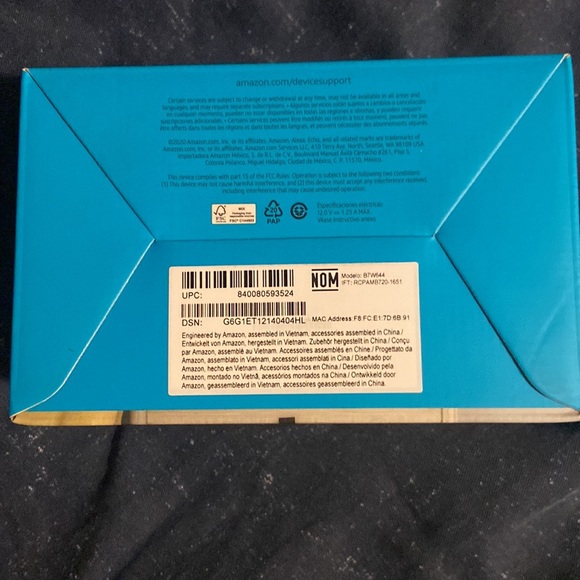 Amazon Alexa Echo Dot White (4th Gen) w/Clock - Picture 3 of 5